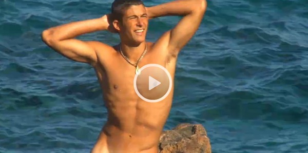 hot-island-studs-surfer-naked-on-the-beach